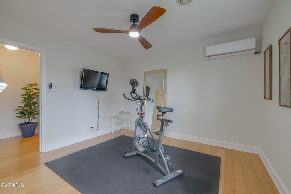 Photo #35: 2405 Rambling Road