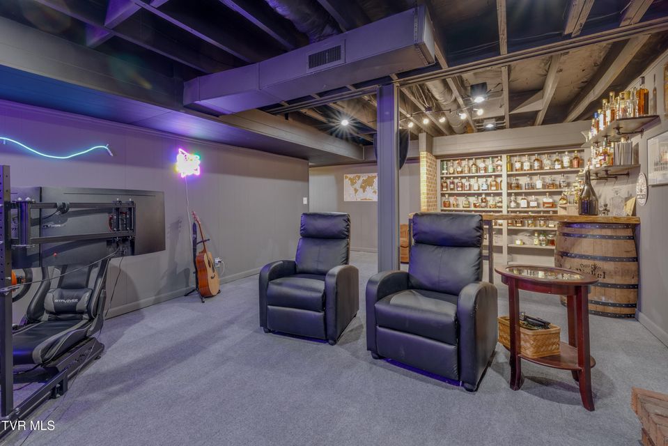 Photo #47: 2405 Rambling Road