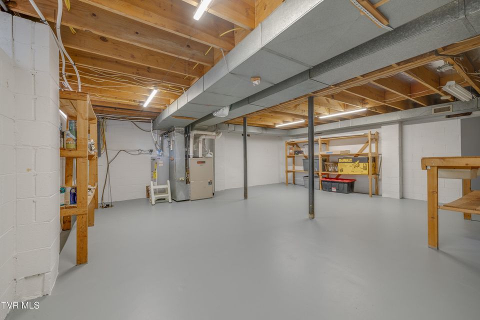 Photo #51: 2405 Rambling Road