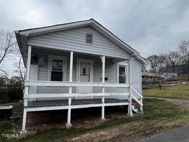 Photo #3: 1371 Warpath Drive