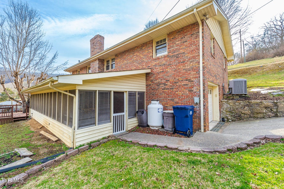 Photo #36: 394 Elm Street