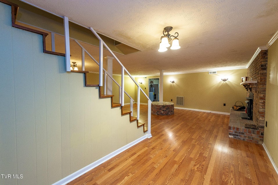 Photo #23: 394 Elm Street