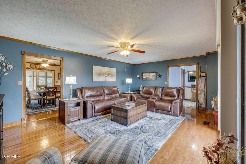 Photo #6: 309 Armstrong Drive