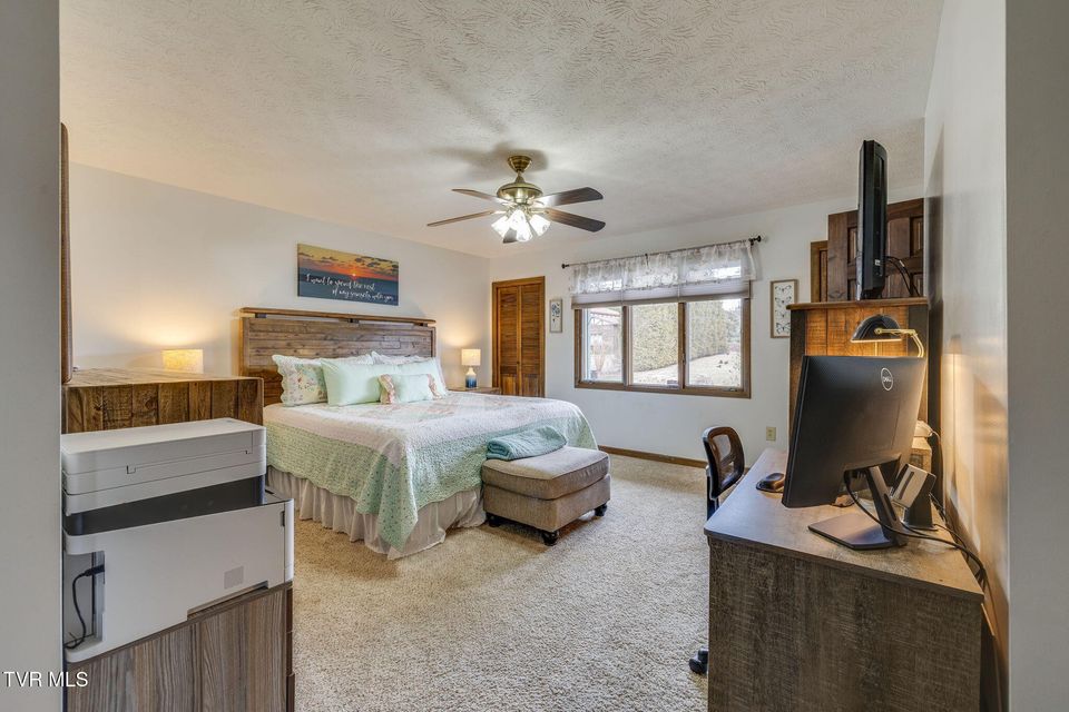 Photo #19: 309 Armstrong Drive