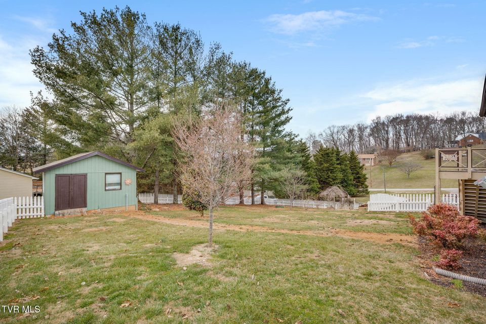 Photo #38: 309 Armstrong Drive