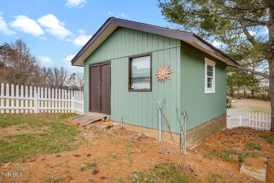 Photo #39: 309 Armstrong Drive