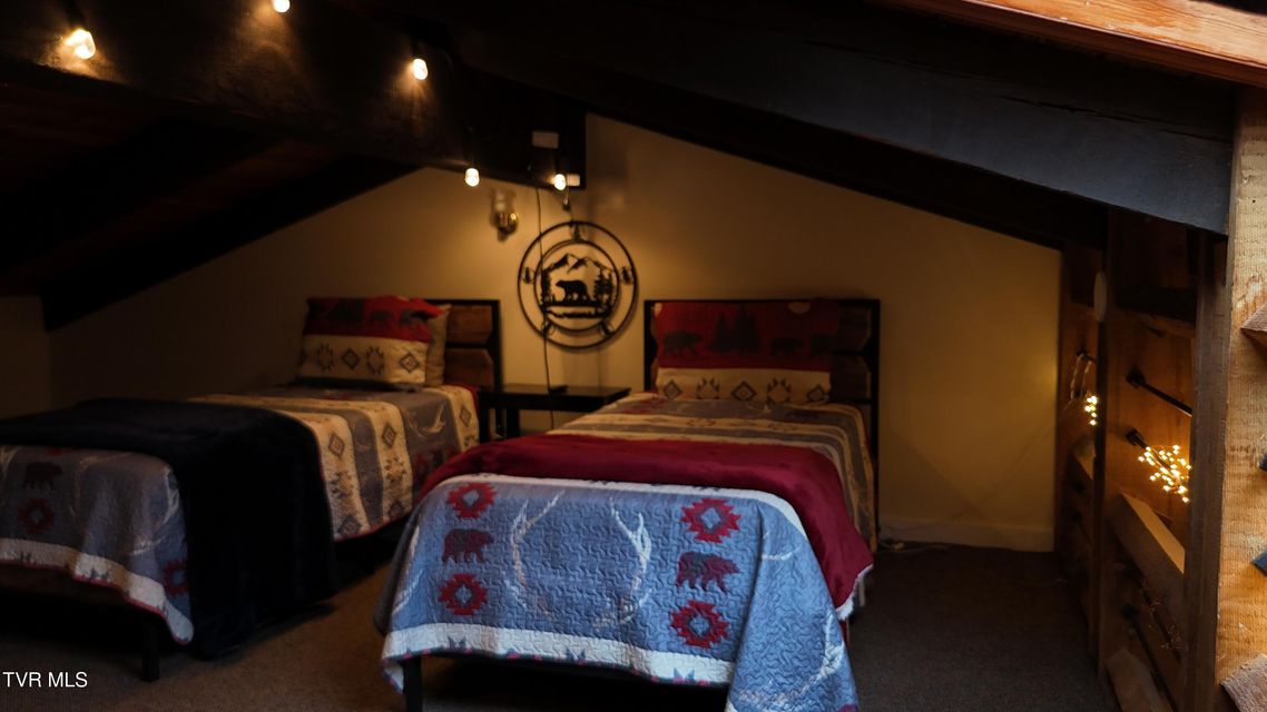 Photo #23: 1081 Cove Road