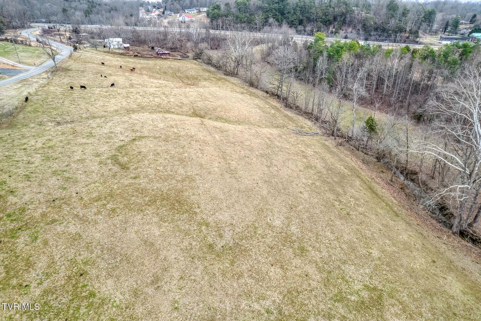 Photo #2: 660 Egypt Road