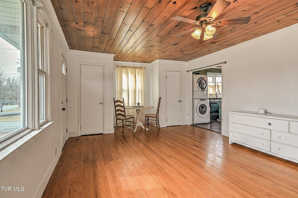 Photo #5: 241 Anderson Street