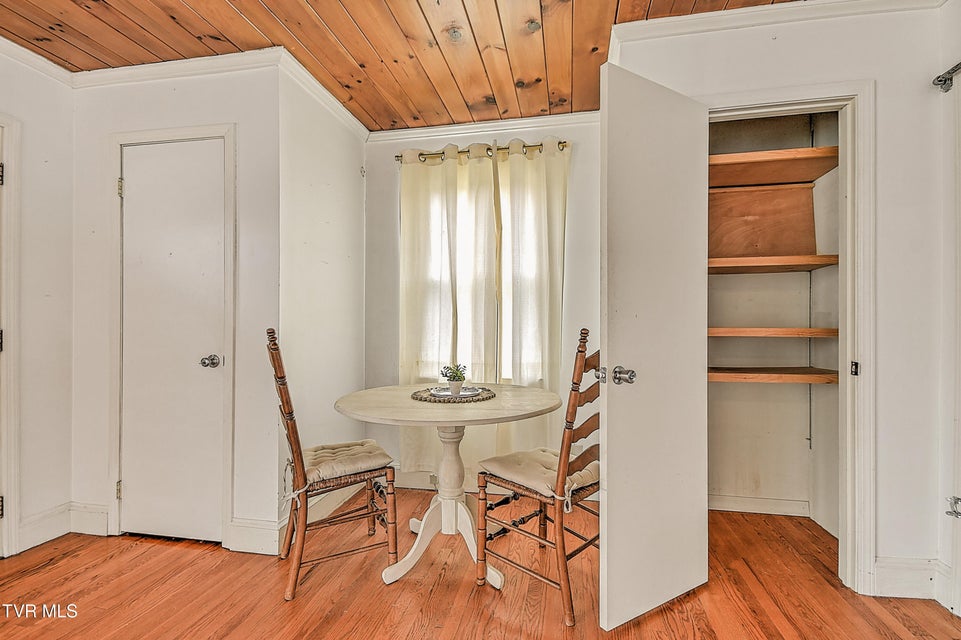 Photo #14: 241 Anderson Street