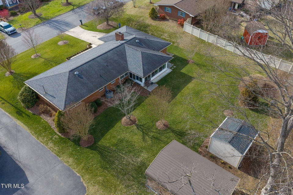 Photo #29: 3402 Amoyee Drive