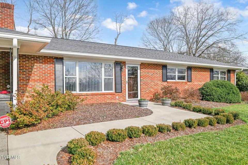 Photo #3: 3402 Amoyee Drive