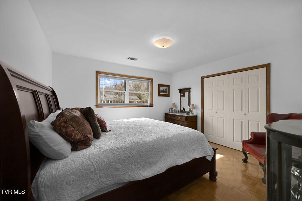 Photo #21: 3402 Amoyee Drive