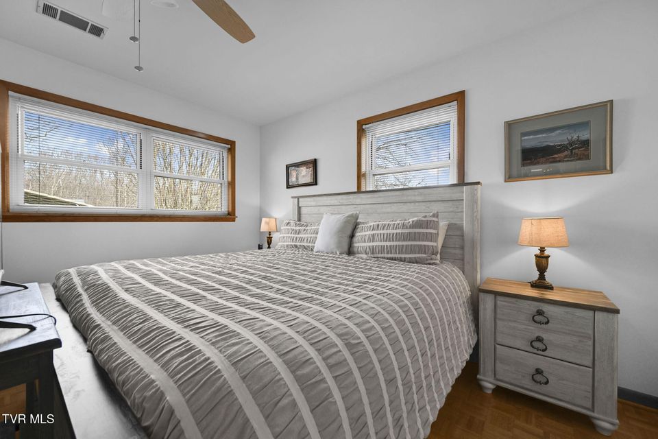 Photo #16: 3402 Amoyee Drive