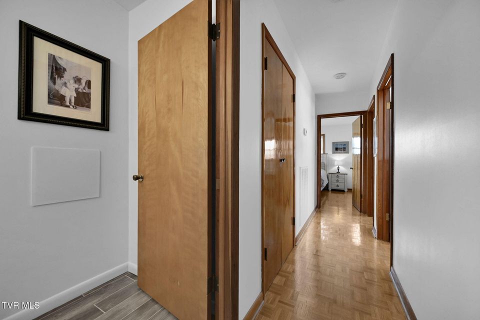 Photo #15: 3402 Amoyee Drive