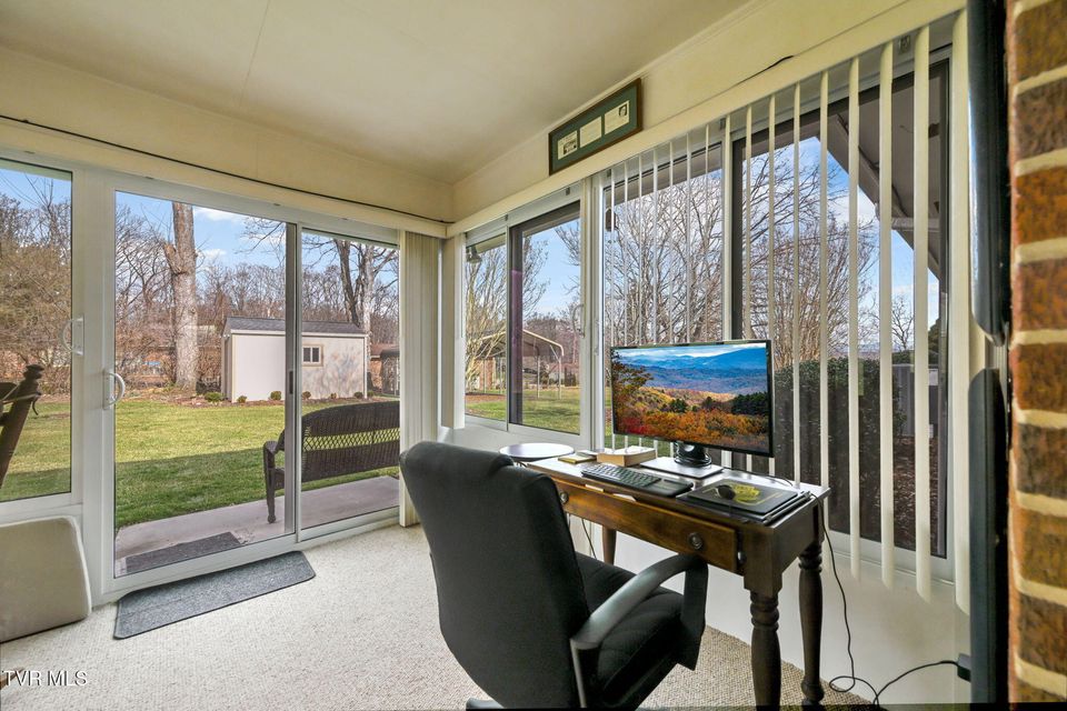 Photo #12: 3402 Amoyee Drive