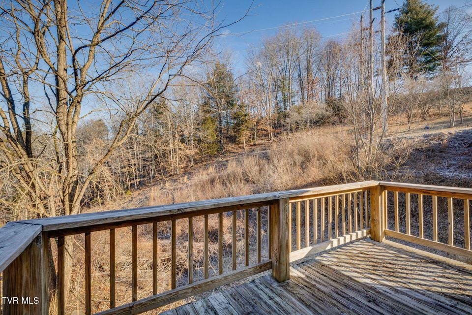 Photo #16: 120 Ray Circle