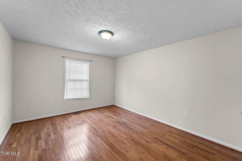 Photo #14: 127 Smartview Lane