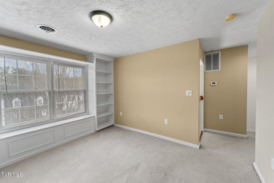 Photo #19: 127 Smartview Lane