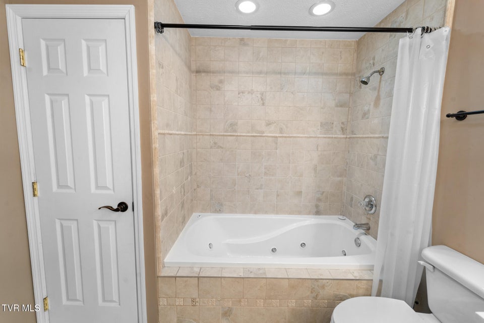 Photo #23: 127 Smartview Lane