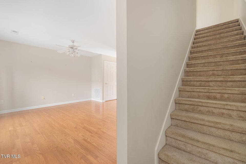 Photo #28: 2121 Greenwood Drive