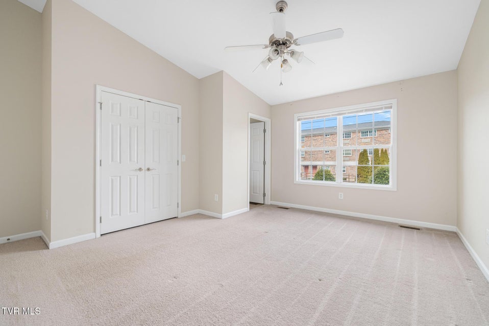 Photo #31: 2121 Greenwood Drive