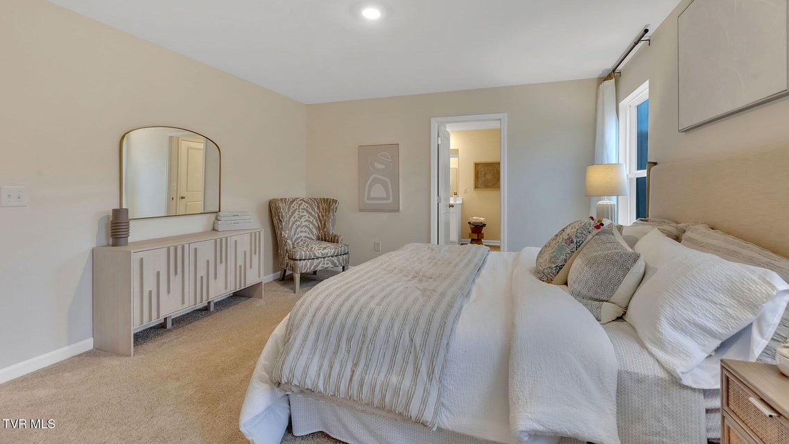 Photo #11: 2101 Fox Meadows Circle 