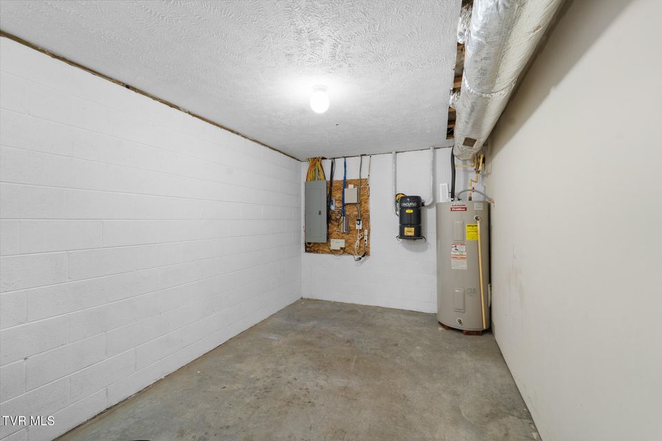 Photo #29: 127 Smartview Lane