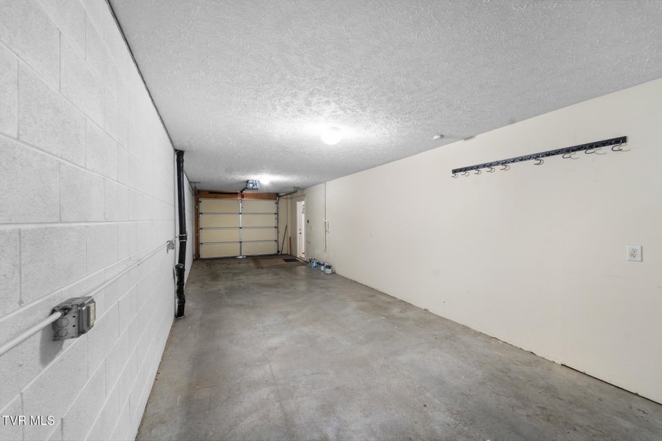 Photo #30: 127 Smartview Lane