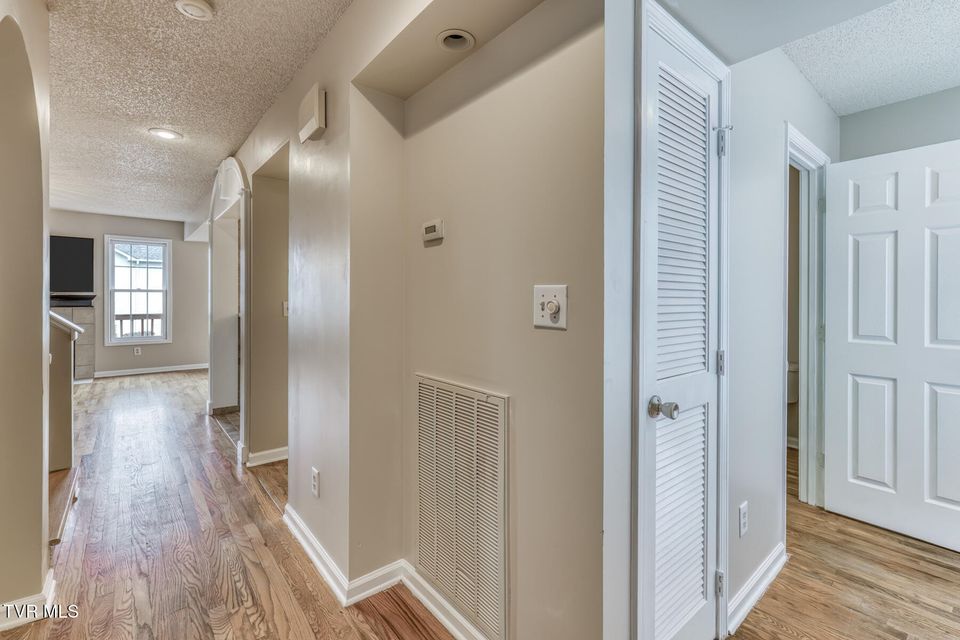 Photo #5: 166 Bentley Parc 