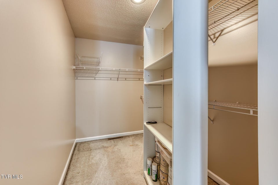 Photo #25: 166 Bentley Parc 