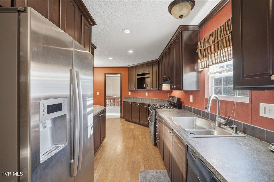 Photo #7: 118 Providence Road