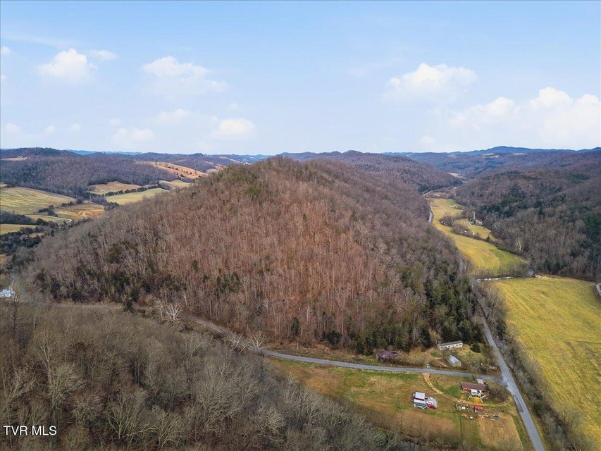 Photo #33: 118 Providence Road