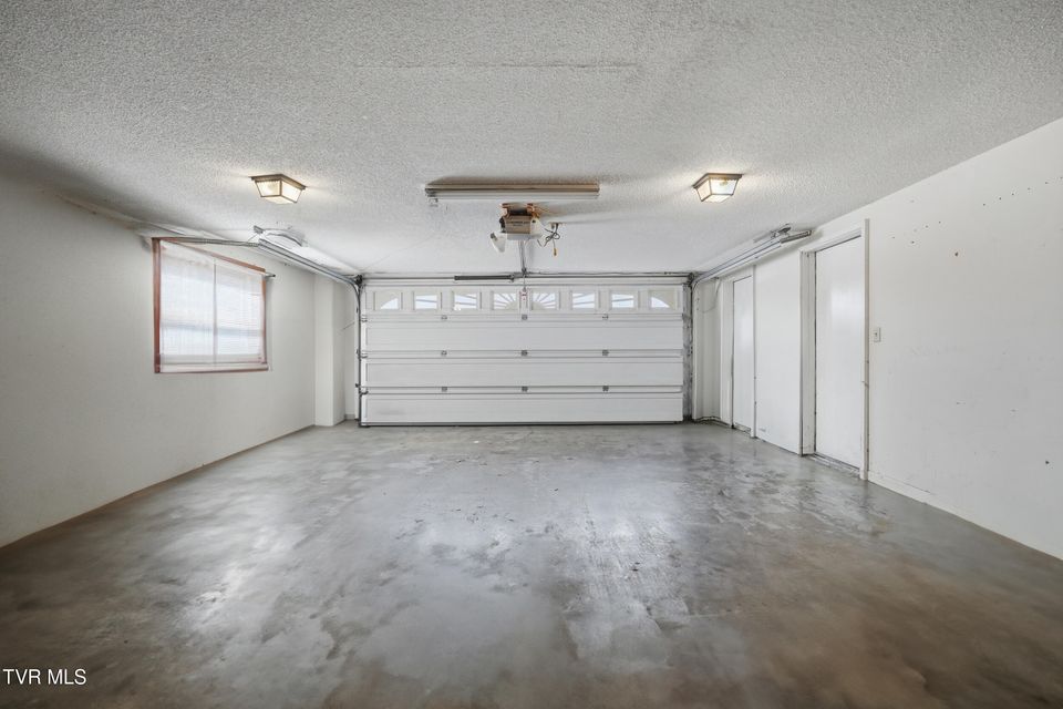 Photo #35: 26261 Beech Circle