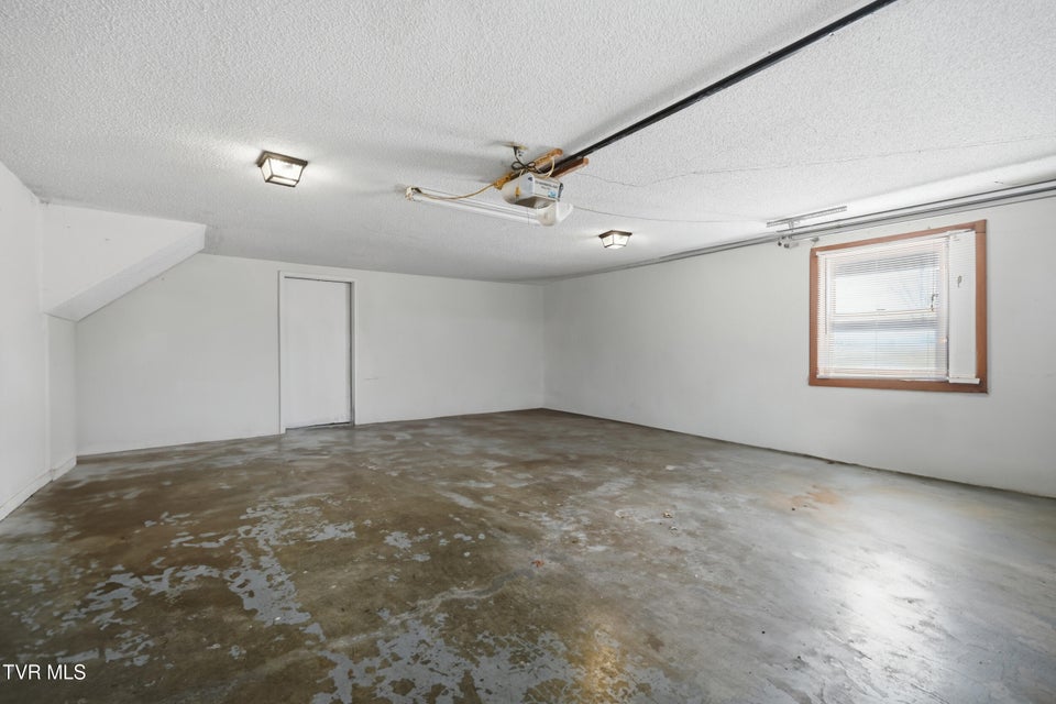 Photo #36: 26261 Beech Circle