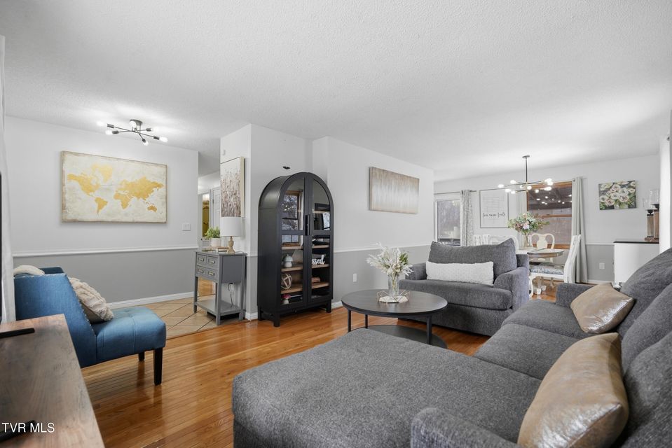 Photo #11: 26261 Beech Circle