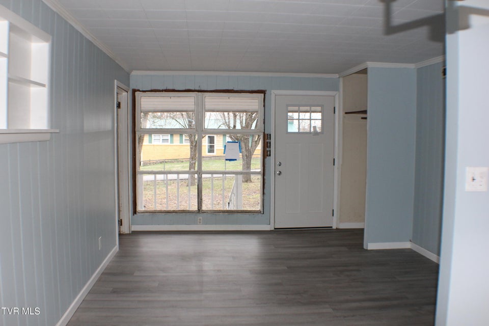 Photo #8: 30 Brown Avenue