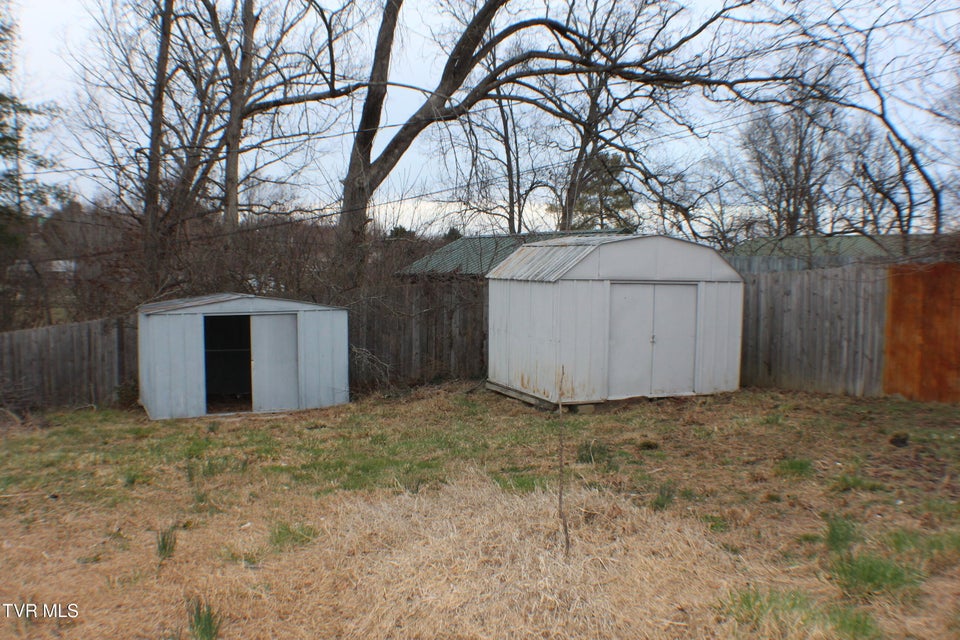 Photo #24: 30 Brown Avenue