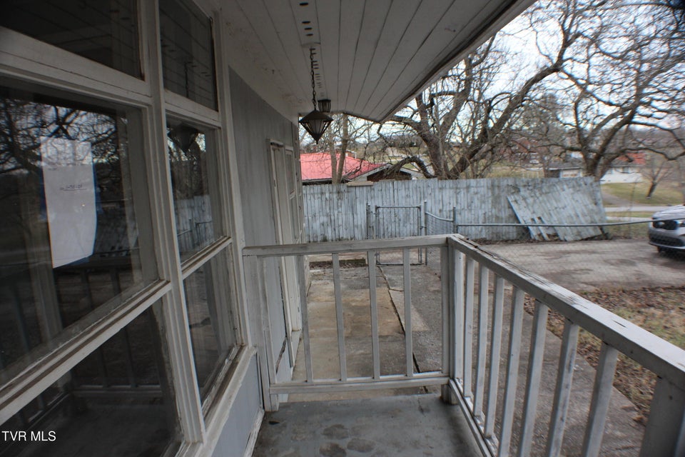 Photo #6: 30 Brown Avenue