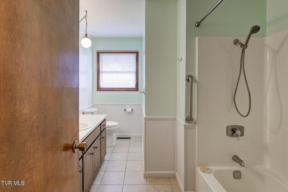 Photo #31: 1215 Old Boones Creek Road