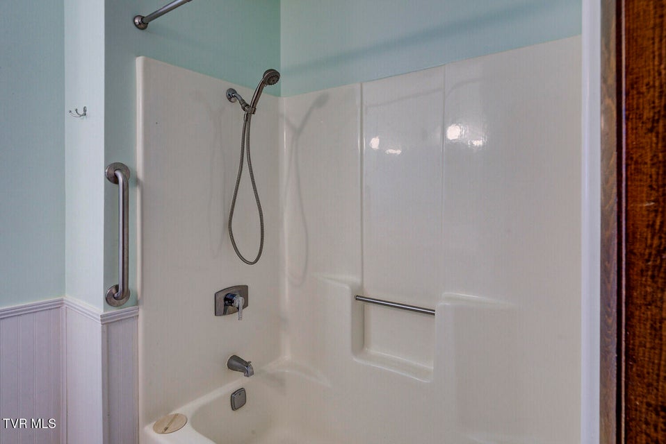 Photo #33: 1215 Old Boones Creek Road