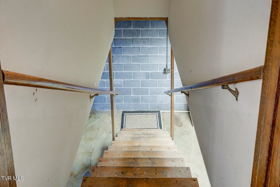 Photo #44: 1215 Old Boones Creek Road