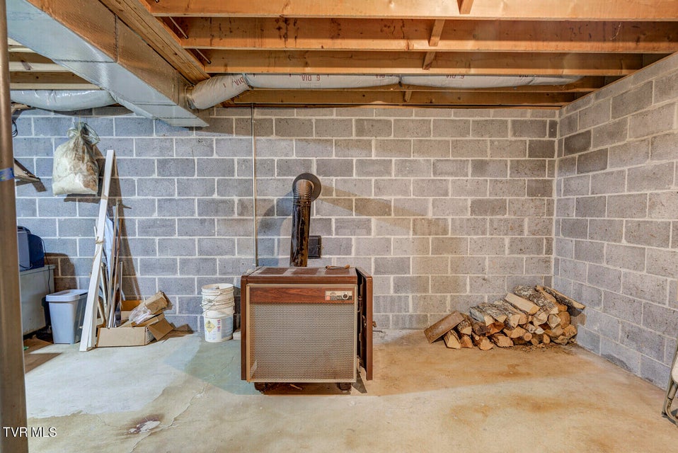 Photo #49: 1215 Old Boones Creek Road