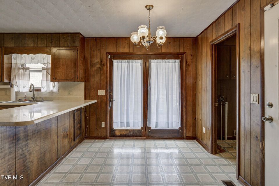 Photo #26: 1215 Old Boones Creek Road