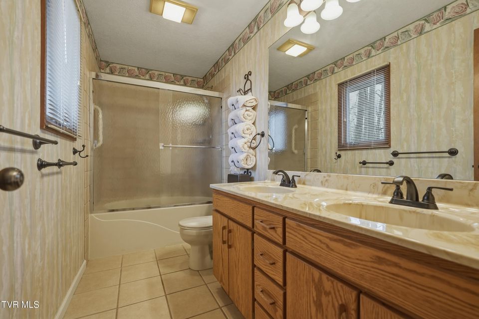 Photo #18: 166 Heather Lane