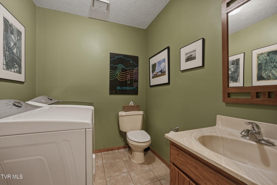 Photo #23: 166 Heather Lane