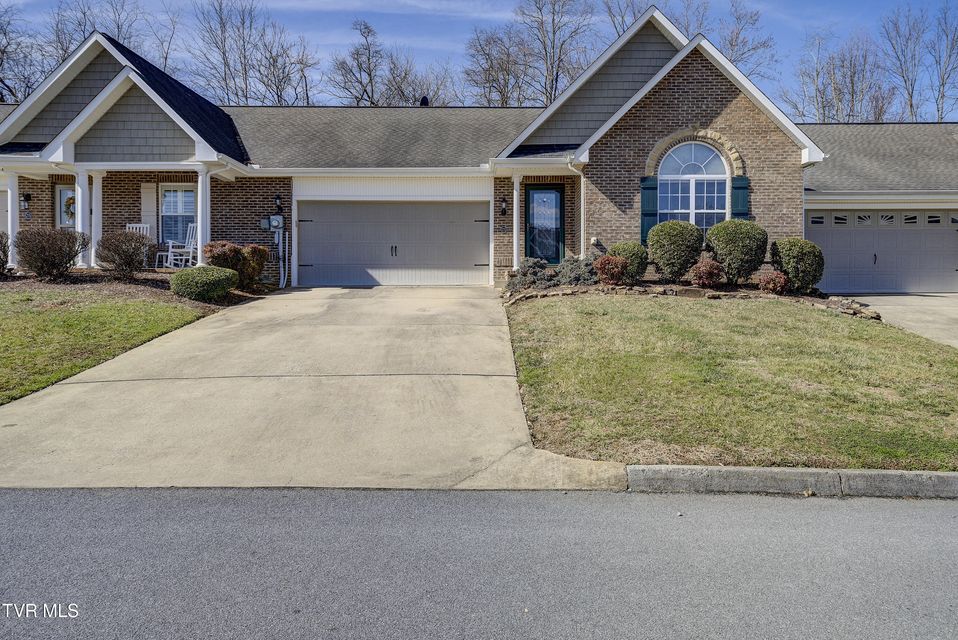 Photo #3: 221 Bridgewater Court