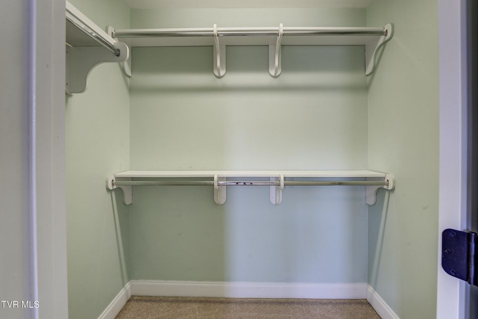 Photo #37: 221 Bridgewater Court