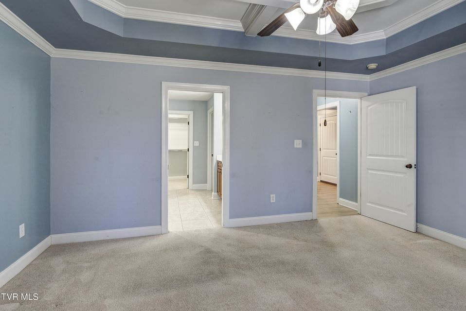 Photo #26: 221 Bridgewater Court