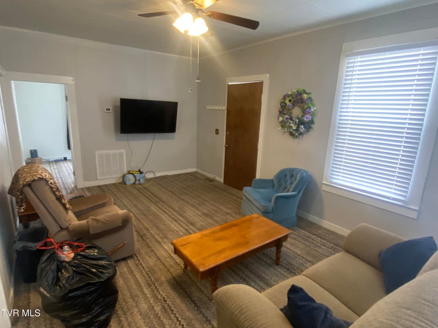 Photo #6: 127 Unaka Street